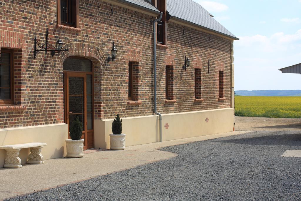 La Grange De Boulaines Bed & Breakfast Méru Dış mekan fotoğraf