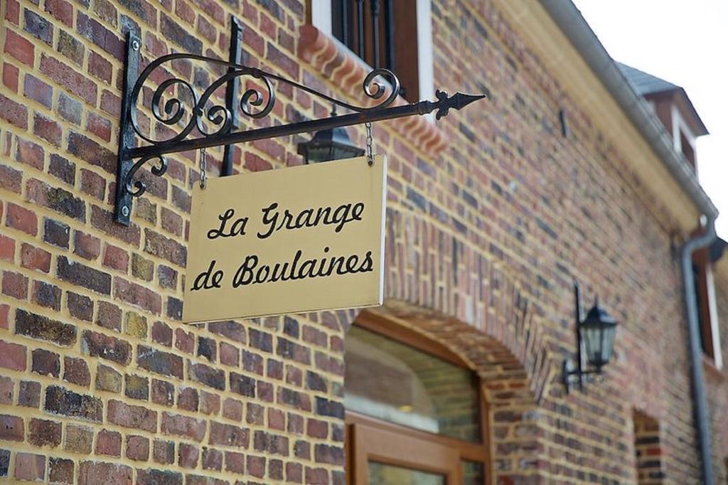 La Grange De Boulaines Bed & Breakfast Méru Dış mekan fotoğraf