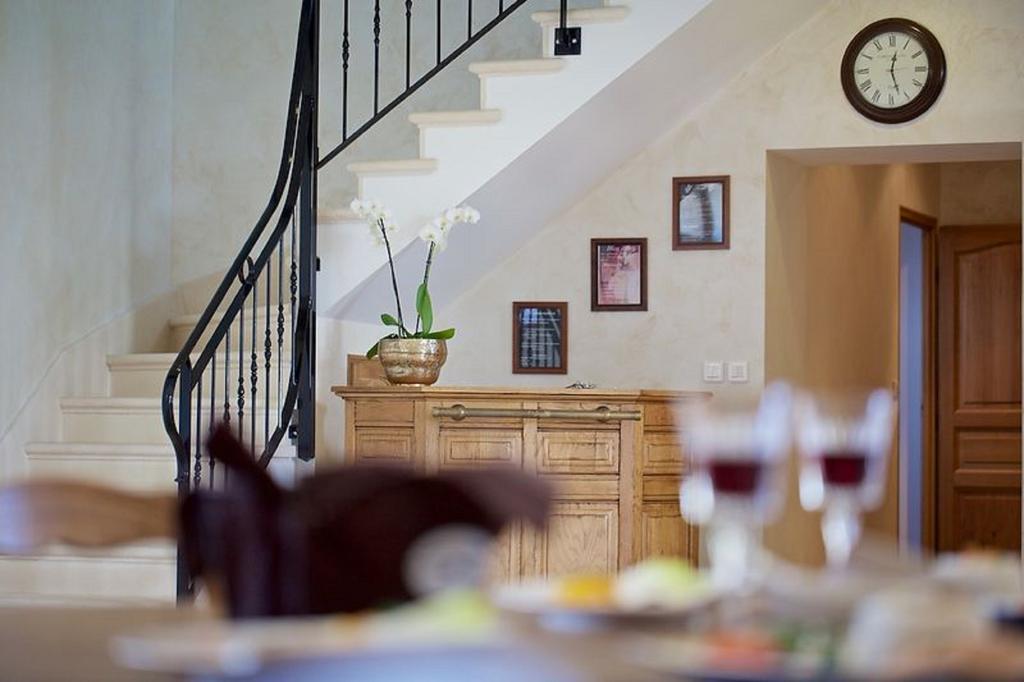 La Grange De Boulaines Bed & Breakfast Méru Dış mekan fotoğraf